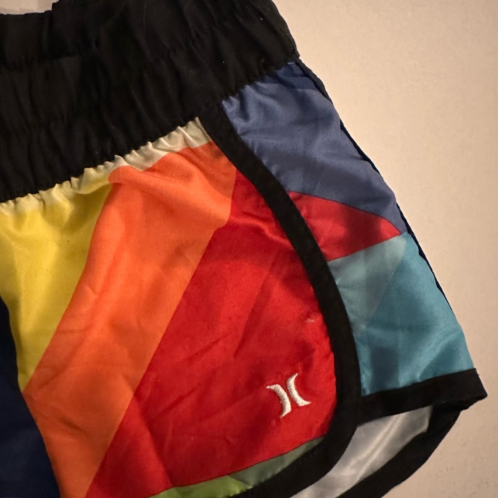 Hurley Colorful Geometric Surf Shorts